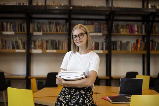 Czy kara za nieoddanie książki do biblioteki przedawnia się po 3 latach?